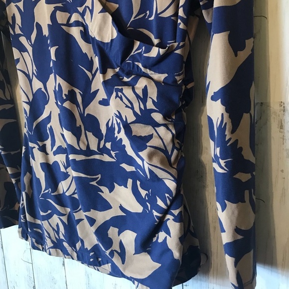 Soft Surroundings Sensational Surplice Top | Lush Tropical-Silhouette  Print - Picture 5 of 13